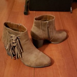 Ankle booties